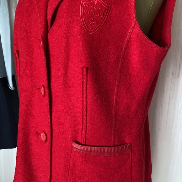 Vtg Erfo red vest, button down, pockets, blend polyester/wool Size L - Picture 7 of 17